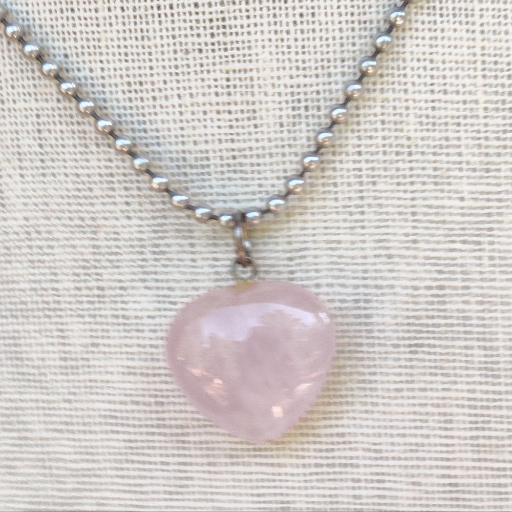 Vintage rose quartz healing necklace